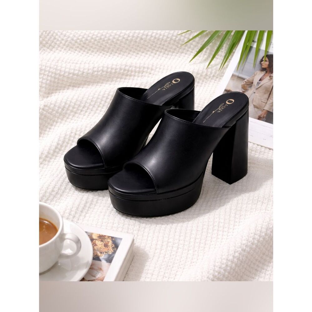 OLIVIA black faux leather chunky platform open toe mule heels Y2K size 7